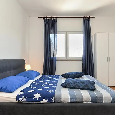 Apartment 2221